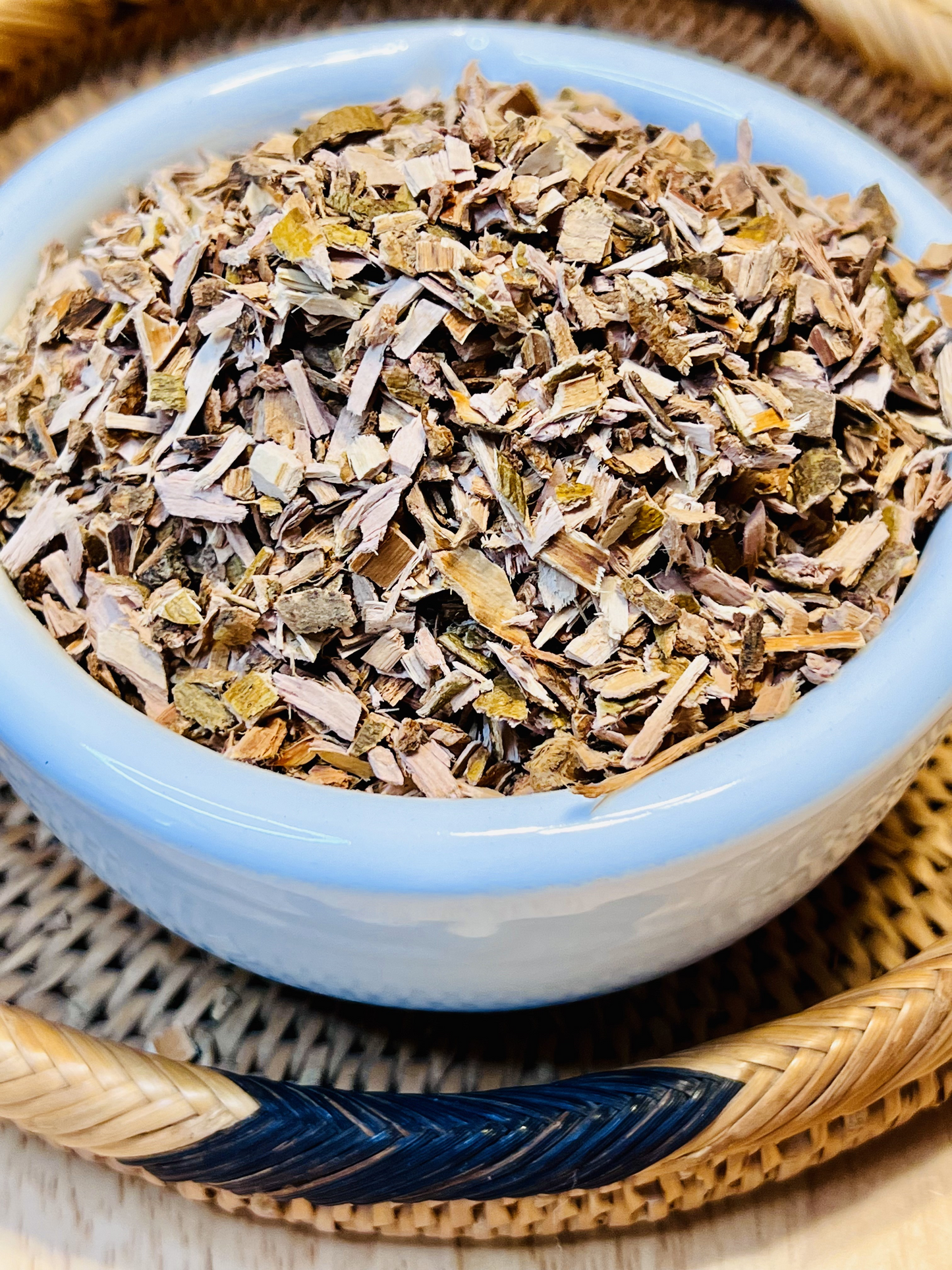 White Willow Bark, Certified Organic non-GMO, 4 & 8 oz., cut/sifted & powder