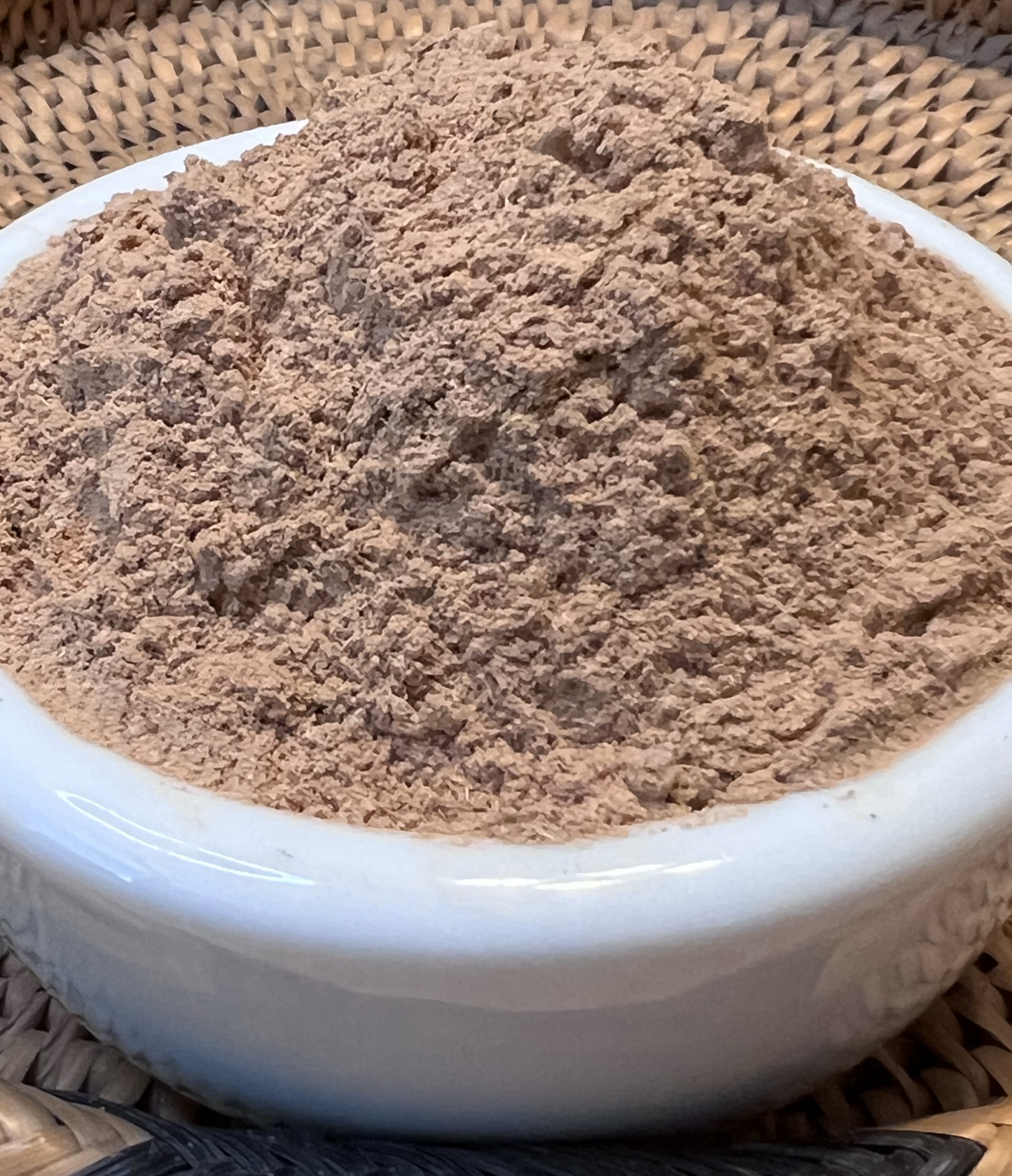 White Willow Bark, Certified Organic non-GMO, 4 & 8 oz., cut/sifted & powder