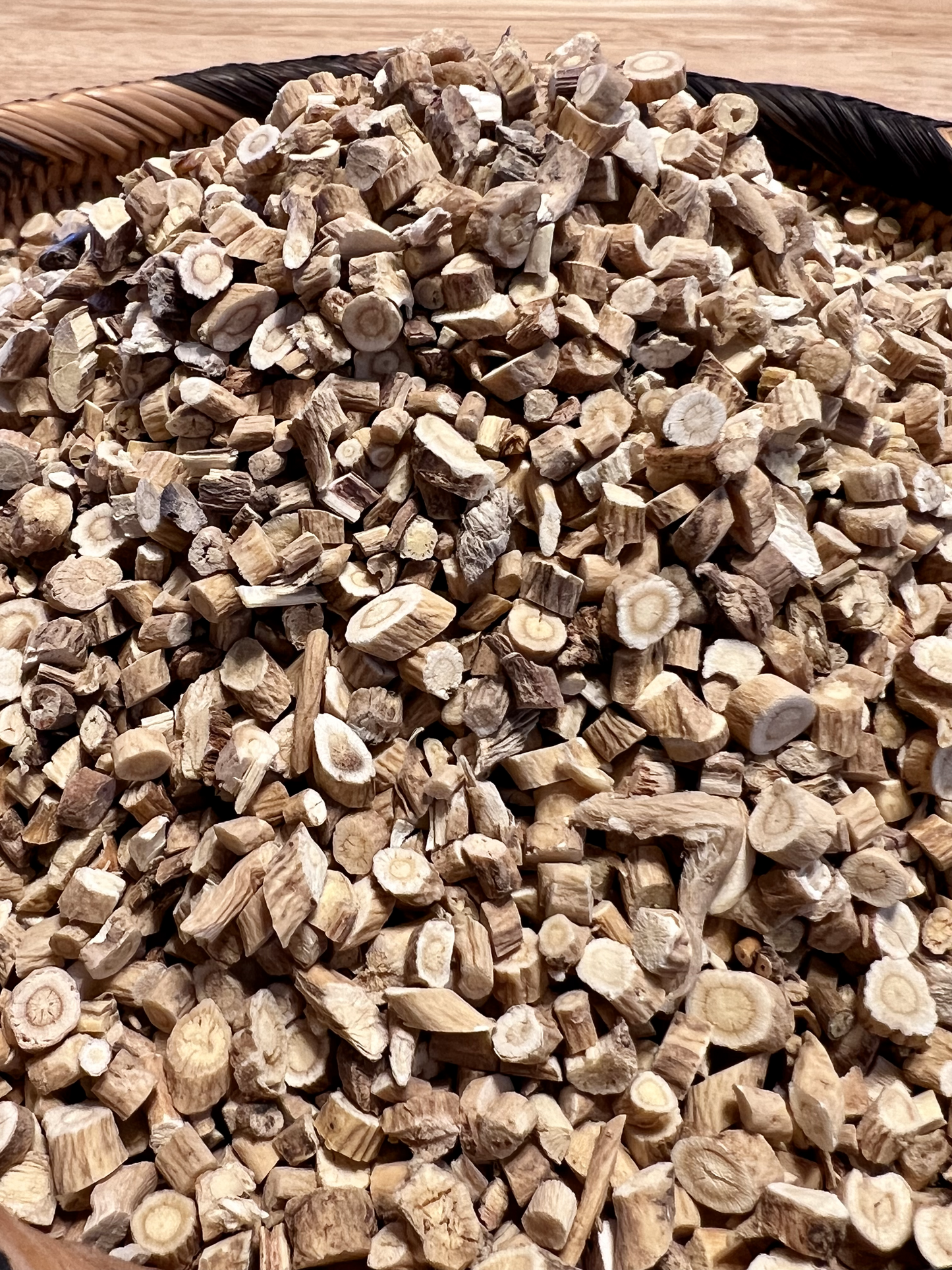 Astragalus Root, Certified Organic, non-GMO 4 and 8 oz cut/sifted and powder